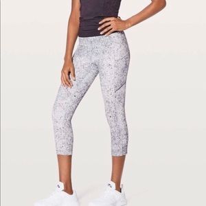 LuluLemon Speed Up Crops